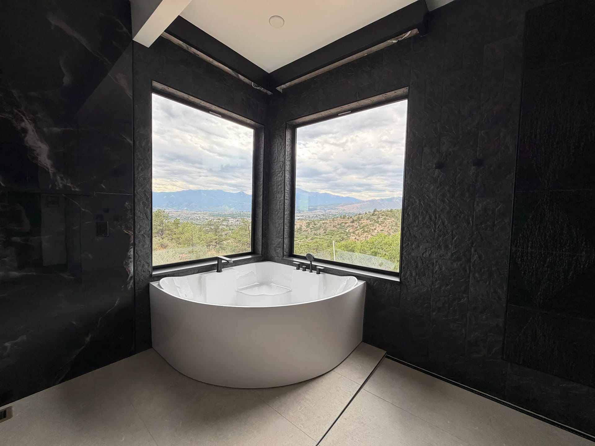Textured Slate Accent Wall Tub Surround Colorado Springs
